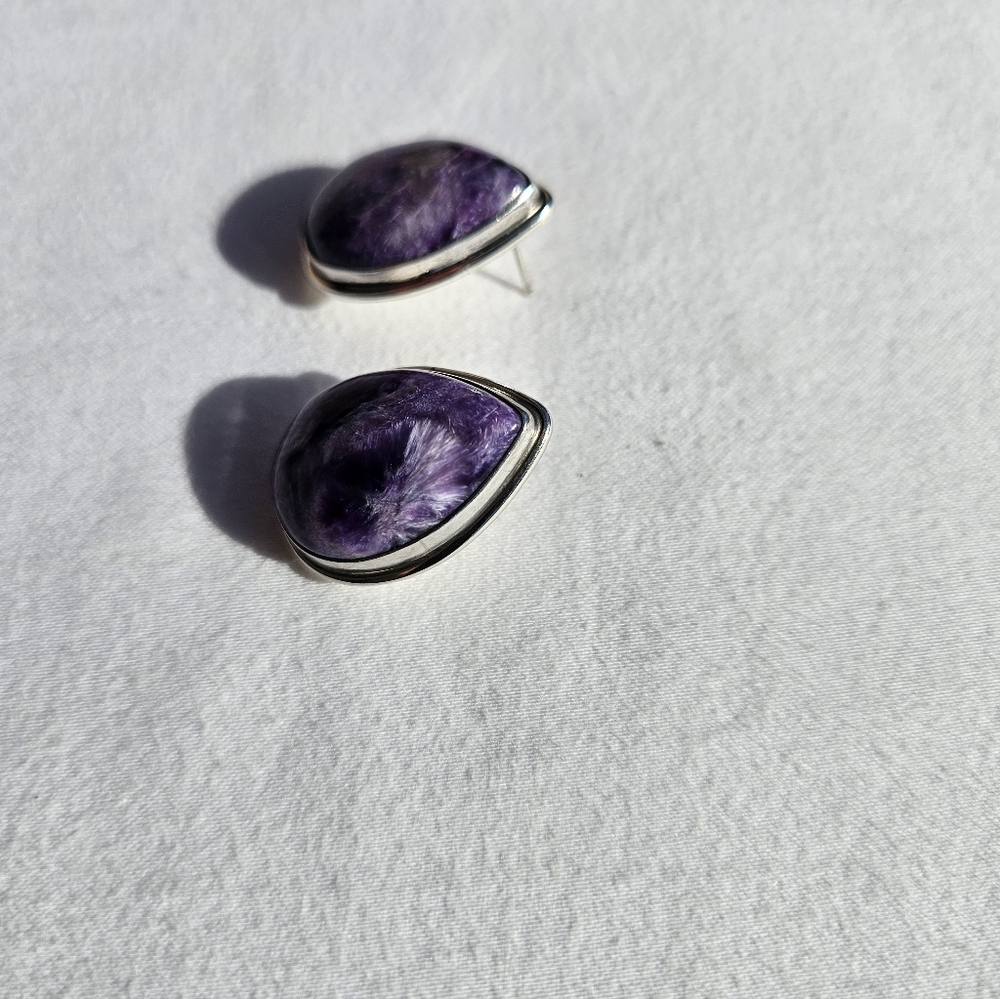 Vintage Sterling Silver Charoite Teardrop Stud Earrings - Picture 4 of 5